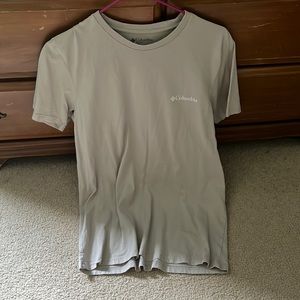 Columbia tee